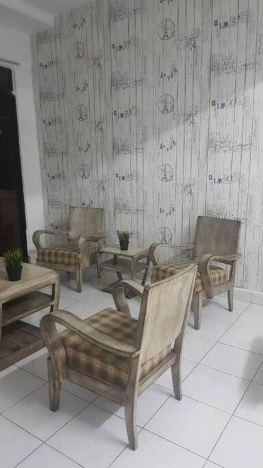 3Rooms 10Pax Mc 5 Star Hotel Sofa&Bed Mrt Mcd Axiata Сері-Кембанган Екстер'єр фото
